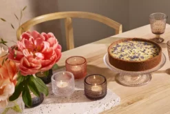 Iittala Kastehelmi Theelicht Waxinelichthouder Mat -Ales Woonaccessoires Winkel x886x886 10 x moederdagcadeaus iittala kastehelmi taart en theelicht 900x600.jpg.pagespeed.ic .GpjEn 425u 1