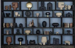 101 Copenhagen Tribal Big Vaas Dark Grey -Ales Woonaccessoires Winkel x886x886 101 copenhagen tribal big vaas6.jpeg.pagespeed.ic .4aEhdHQHqE