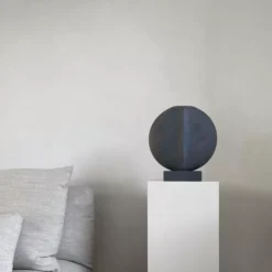 101 Copenhagen Guggenheim Mini Vaas Coffee 19 101 Copenhagen Guggenheim Mini Vaas Coffee -Ales Woonaccessoires Winkel x886x886 101copenhagen guggenheim mini vaas3.jpg.pagespeed.ic .IPblzJ1KzL