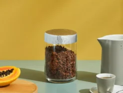 Alessi Dressed Voorraadpot Small -Ales Woonaccessoires Winkel x886x886 alessi dressed voorraadpot small2.jpg.pagespeed.ic .6h jetb7gc