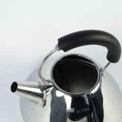 Alessi 9093 Fluitketel Zwart -Ales Woonaccessoires Winkel x886x886 alessi fluitketel zwart detail 2.jpg.pagespeed.ic .hCBICYHEKR