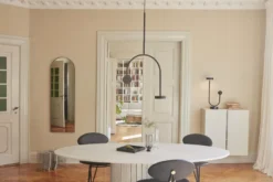 AYTM Curva Tijdschriftenrek Zilver -Ales Woonaccessoires Winkel x886x886 aytm curva tijdschriftenrek15.jpg.pagespeed.ic .0uX62iKF6j