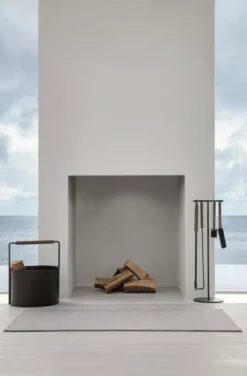 Blomus Ashi Opberger Bruin -Ales Woonaccessoires Winkel x886x886 blomus ashi openhaardset van 53.jpg.pagespeed.ic .V3X0eCkI9h