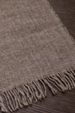 Blomus Merino Plaid 130x200 Sharkskin 30 Blomus Merino Plaid 130x200 Sharkskin -Ales Woonaccessoires Winkel x886x886 blomus merino plaid 130x20012.jpg.pagespeed.ic .tM4Me9wbLe