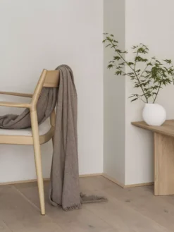 Blomus Merino Plaid 130x200 Sharkskin 39 Blomus Merino Plaid 130x200 Sharkskin -Ales Woonaccessoires Winkel x886x886 blomus merino plaid 130x20021.jpg.pagespeed.ic .WZzIBkv0kK