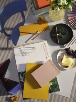 Broste Copenhagen Ada Crossstripe Vaas Ø15 Intense Blue 14 Broste Copenhagen Ada Crossstripe Vaas Ø15 Intense Blue -Ales Woonaccessoires Winkel x886x886 broste copenhagen ada crossstripe vaas 153.jpg.pagespeed.ic .XpHt03Bb5a 1