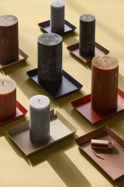 Broste Copenhagen Erika Dienblad 21x33 Maritiem Blauw -Ales Woonaccessoires Winkel x886x886 broste copenhagen erika dienblad 21x334.jpg.pagespeed.ic .OnUy3dynvg