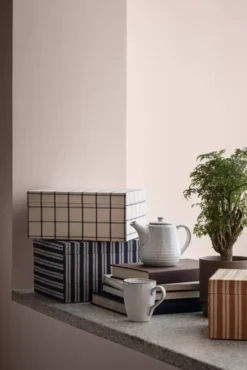 Broste Copenhagen Nordic Theepot 1,3L Nordic Coal -Ales Woonaccessoires Winkel x886x886 broste copenhagen nordic mok met oor 40cl4.jpg.pagespeed.ic .UnFU 7xTaS