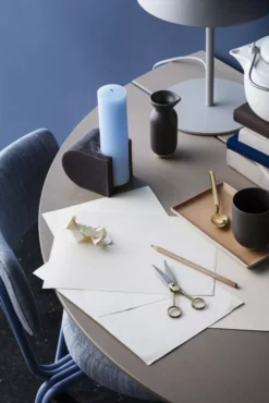 Broste Copenhagen Eli Mok 20cl Lichtgrijs 12 Broste Copenhagen Eli Mok 20cl Lichtgrijs -Ales Woonaccessoires Winkel x886x886 broste copenhagen oda eetkamertafel 1207.jpg.pagespeed.ic . 7QIEWJmao