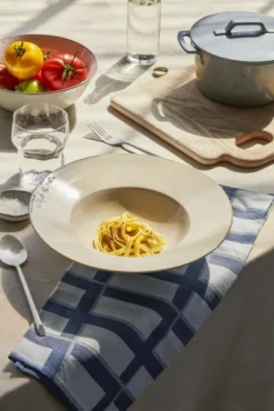 Broste Copenhagen Olina Snijplank White 25x30 19 Broste Copenhagen Olina Snijplank White 25x30 -Ales Woonaccessoires Winkel x886x886 broste copenhagen sletten bestekset.jpg.pagespeed.ic .Q6xd7fJQGN