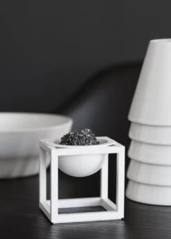 Audo Copenhagen Kubus Bowl Schaal Mini Ø7 Zwart 41 Audo Copenhagen Kubus Bowl Schaal Mini Ø7 Zwart -Ales Woonaccessoires Winkel x886x886 by lassen bowl mini woondecoratie16.jpg.pagespeed.ic .yYLbA3ujLO