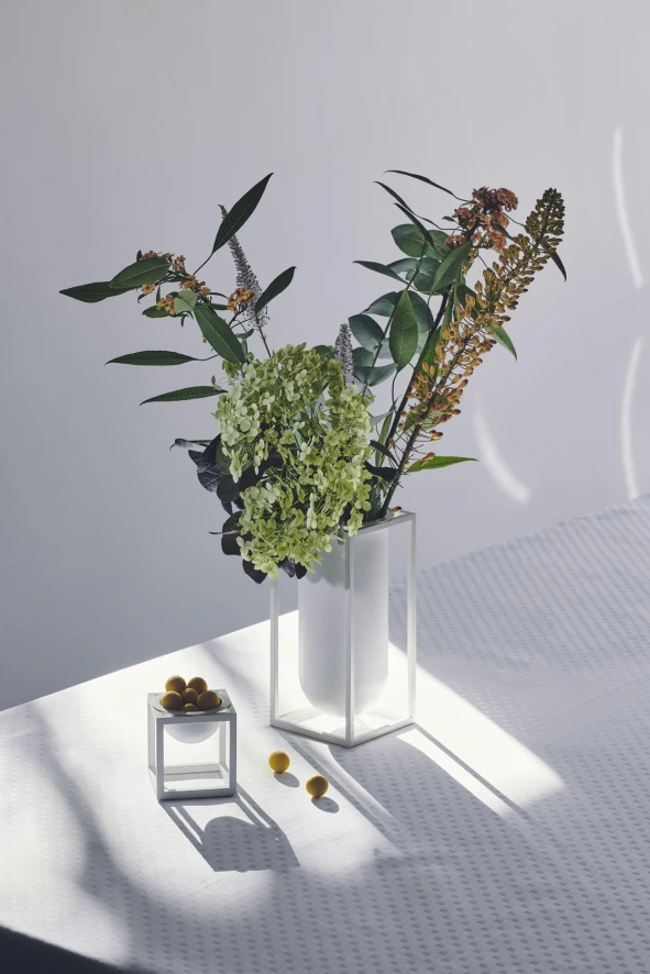 Audo Copenhagen Kubus Bowl Schaal Mini Ø7 Zwart 8 Audo Copenhagen Kubus Bowl Schaal Mini Ø7 Zwart - Afbeelding 6