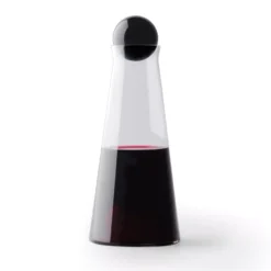 Design House Stockholm Fia Karaf Zwart -Ales Woonaccessoires Winkel x886x886 designhousestockholm fia karaf zwart detail 2.jpg.pagespeed.ic .aqdtrCnC7F