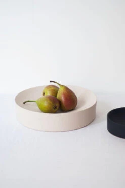 FÉST Dixon Schaal S Ø15 Black -Ales Woonaccessoires Winkel x886x886 f st dixon schaal s4.jpg.pagespeed.ic .at9 kIdnWr