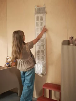 Ferm Living Abode Groeimeter Speelgoed 7 Ferm Living Abode Groeimeter Speelgoed -Ales Woonaccessoires Winkel x886x886 ferm living abode groeimeter speelgoed1.jpg.pagespeed.ic .hJOMIkF KT