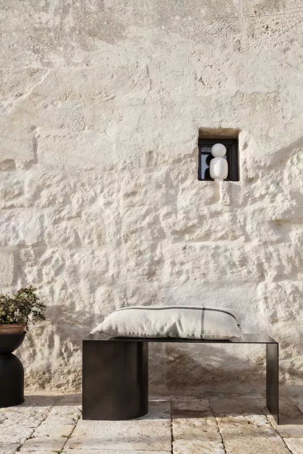 Ferm Living Calm Kussen 88x38 Camel/Black 9 Ferm Living Calm Kussen 88x38 Camel/Black - Afbeelding 7