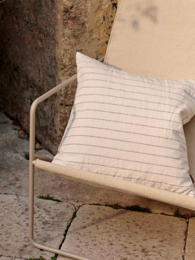 Ferm Living Grand Kussen 50x50 Camel/Red 15 Ferm Living Grand Kussen 50x50 Camel/Red - Afbeelding 13