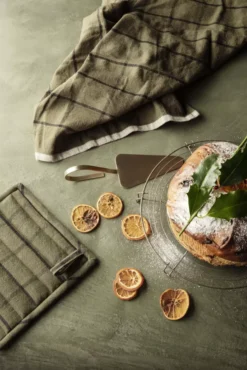 Ferm Living Hale Yarn-dyed Theedoek Golden Brown/Silver Fern -Ales Woonaccessoires Winkel x886x886 ferm living hale yarn dyed theedoek19.jpg.pagespeed.ic .QsuFw3HSX