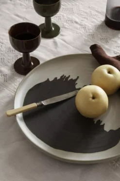 Ferm Living Omhu Centerpiece Bord Ø36 10 Ferm Living Omhu Centerpiece Bord Ø36 -Ales Woonaccessoires Winkel x886x886 ferm living omhu centerpiece bord 361.jpg.pagespeed.ic .au6otK5XkN