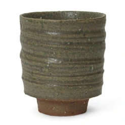 Ferm Living Serena Mok Off-white -Ales Woonaccessoires Winkel x886x886 ferm living serena mok1.jpg.pagespeed.ic .zTNkqisYzJ