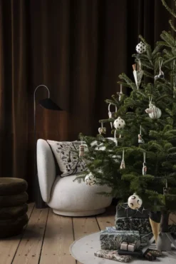 Ferm Living Star Christmas Tree Plaid Kerstboomkleed Donkergroen -Ales Woonaccessoires Winkel x886x886 ferm living star plaid1.jpg.pagespeed.ic .a2p31bxwl5