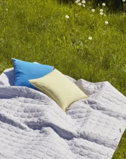 Hay Outline Kussen Off White 16 Hay Outline Kussen Off White -Ales Woonaccessoires Winkel x886x886 hay outline kussen1.jpg.pagespeed.ic .YRyNYen83L 2