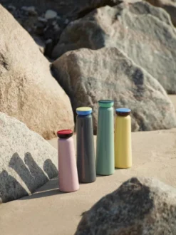 Hay Sowden Bottle Karaf 0.35 Liter Blauw -Ales Woonaccessoires Winkel x886x886 hay sowden bottle karaf.jpg.pagespeed.ic .4 2Oota0qa