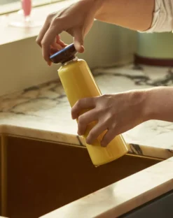 Hay Sowden Bottle Karaf 0.35 Liter Blauw -Ales Woonaccessoires Winkel x886x886 hay sowden bottle karaf2.jpg.pagespeed.ic .8rUipLt sg