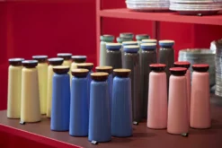 Hay Sowden Bottle Karaf 0.35 Liter Blauw -Ales Woonaccessoires Winkel x886x886 hay sowden bottle5.jpg.pagespeed.ic .yPCo2OcE10