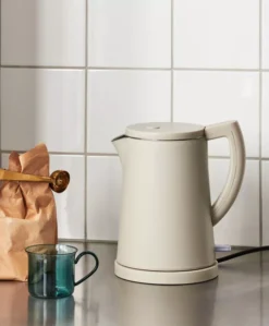 Hay Sowden Kettle Waterkoker 1.5L Grey -Ales Woonaccessoires Winkel x886x886 hay sowden kettle waterkoker3.jpg.pagespeed.ic .fYTRfK vEa 1