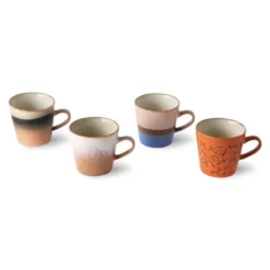 HKliving 70's Ceramic Americano Mok Kopjes Set Van 4 Galileo 28 HKliving 70's Ceramic Americano Mok Kopjes Set Van 4 Galileo -Ales Woonaccessoires Winkel x886x886 hkliving 70 s ceramic americano mokken set van 44.jpg.pagespeed.ic .woVAkspFcL