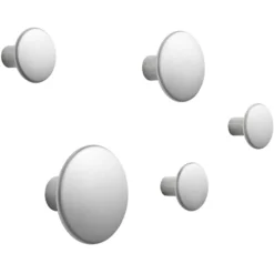 Muuto The Dots Metal Haak Set Van 5 Brass -Ales Woonaccessoires Winkel x886x886 muuto the dots metal haak set van 5 aluminium.jpg.pagespeed.ic .HqIpo FBOs