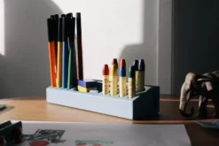 Nofred Penholder Pennenbak Blue -Ales Woonaccessoires Winkel x886x886 nofred noticeboard magneetbord incl 3 magneten8.jpg.pagespeed.ic .vGFw7uHA5M