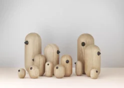 Normann Copenhagen Little Bird Collectors Item 10cm Eiken 28 Normann Copenhagen Little Bird Collectors Item 10cm Eiken -Ales Woonaccessoires Winkel x886x886 normann copenhagen little bird collectors item 3cm6.jpg.pagespeed.ic .pSkrAr94tD