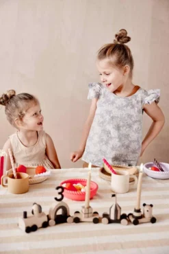 OYOY Mellow Borden Set Van 2 Blue, Olive -Ales Woonaccessoires Winkel x886x886 oyoy mellow borden set van 24.jpg.pagespeed.ic .Ofm3N6OvDf