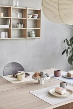 OYOY Toppu Schaal Op Voet Ø20 Caramel -Ales Woonaccessoires Winkel x886x886 oyoy toppu schaal op voet 2011.jpg.pagespeed.ic .iAwkYLosfW