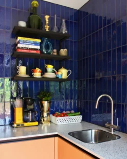 POLSPOTTEN Bubbles & Bottles Woondecoratie Set Van 4 Black/white -Ales Woonaccessoires Winkel x886x886 polspotten chess theepot.jpeg.pagespeed.ic .A0at3dhe3Y