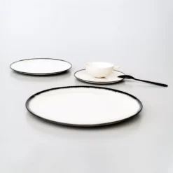 Serax Dé Tableware By Ann Demeulemeester Dinerbord Ø28 White/black 4 21 Serax Dé Tableware By Ann Demeulemeester Dinerbord Ø28 White/black 4 -Ales Woonaccessoires Winkel x886x886 serax d tableware by ann demeulemeester ontbijtbord 17 518.jpg.pagespeed.ic .8NNwjYfFy2 2