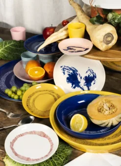 Serax Feast By Ottolenghi Ontbijtbord Ø19 Black Pepper White -Ales Woonaccessoires Winkel x886x886 serax feast by ottolenghi schaal 7 526.jpg.pagespeed.ic .p9AzJ8zxXy 1