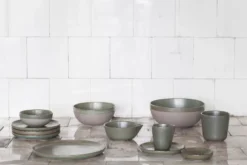 Serax Surface By Sergio Herman Kom Ø23,5 Camo Green -Ales Woonaccessoires Winkel x886x886 serax surface schaal3.jpg.pagespeed.ic .jrenzY9k1v 1