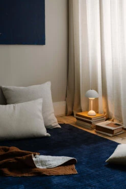 &tradition Indigo SC30 Kussen 80x50 Milk & Powder -Ales Woonaccessoires Winkel x886x886 tradition indigo sc30 kussen 80x501.jpg.pagespeed.ic .KISHHbUQLa