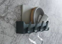 Van Esch Krok Box Kapstok Wit 17 Van Esch Krok Box Kapstok Wit -Ales Woonaccessoires Winkel x886x886 van esch krok box kapstok3.jpg.pagespeed.ic .z7 8U4zTQB