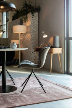 Zuiver Blink Vloerkleed 170x240 Zilver -Ales Woonaccessoires Winkel x886x886 zuiver blink vloerkleed 170x24010.jpg.pagespeed.ic .gCJL8KffAu