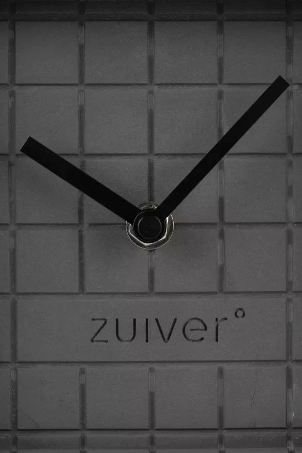 Zuiver Cute Klok Beton Roze 19 Zuiver Cute Klok Beton Roze - Afbeelding 17