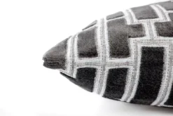 Zuiver Scape Kussen 45x45 Denim Black -Ales Woonaccessoires Winkel x886x886 zuiver scape kussen 45x4510.jpg.pagespeed.ic .whCetj856g